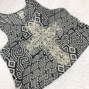 Daytrip Lacy Cross Geometric Crop